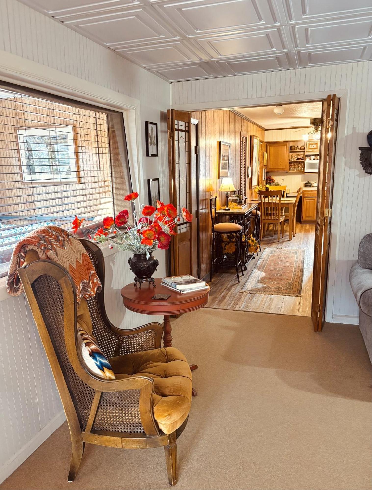 The Iris Garden Downtown Cottages And Suites Нэшвилл Номер фото